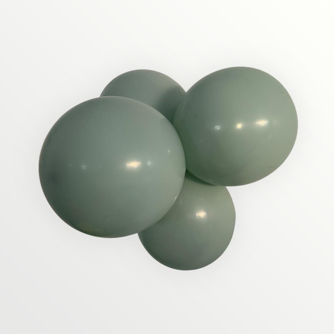 Balloon Garland Blue Party Decor Ideas