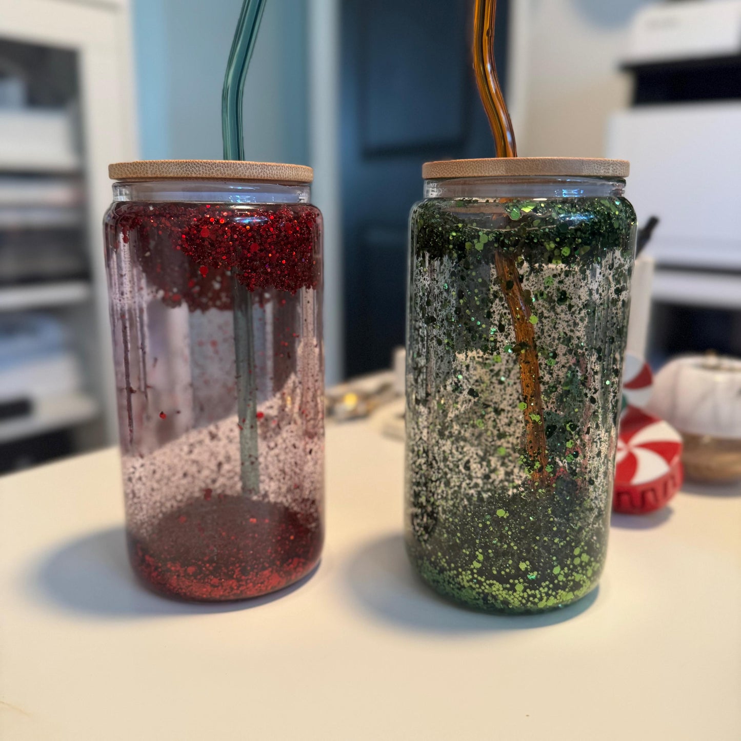 Snow Globe Tumbler: Personalized Glitter Cup, Iced Coffee Tumbler (16oz)