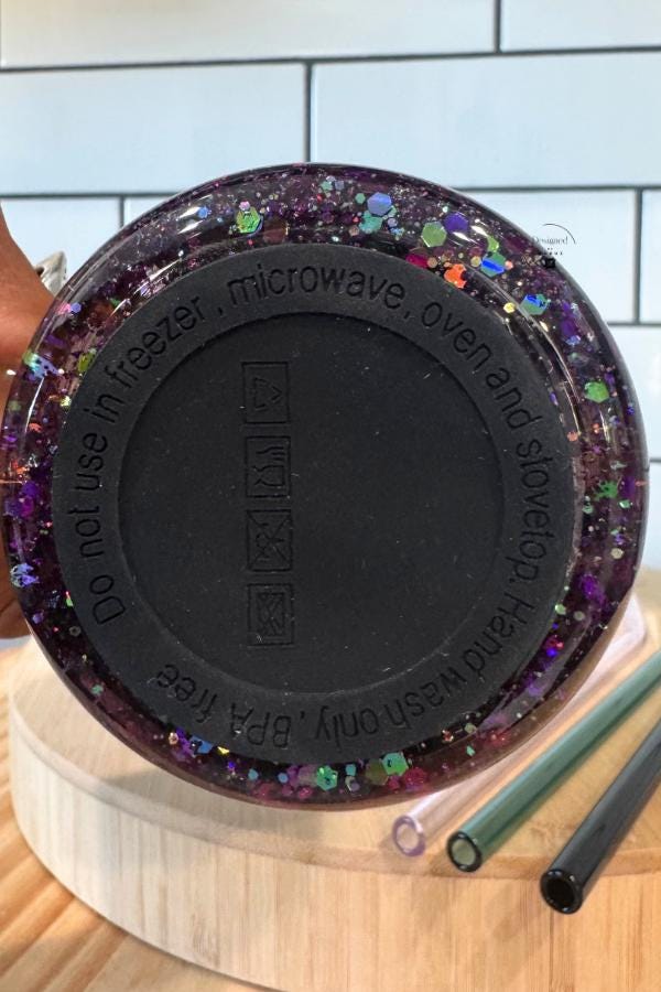 Balloon Dog Glitter Mug | Iridescent Snow globe Cup with Lid and Straws