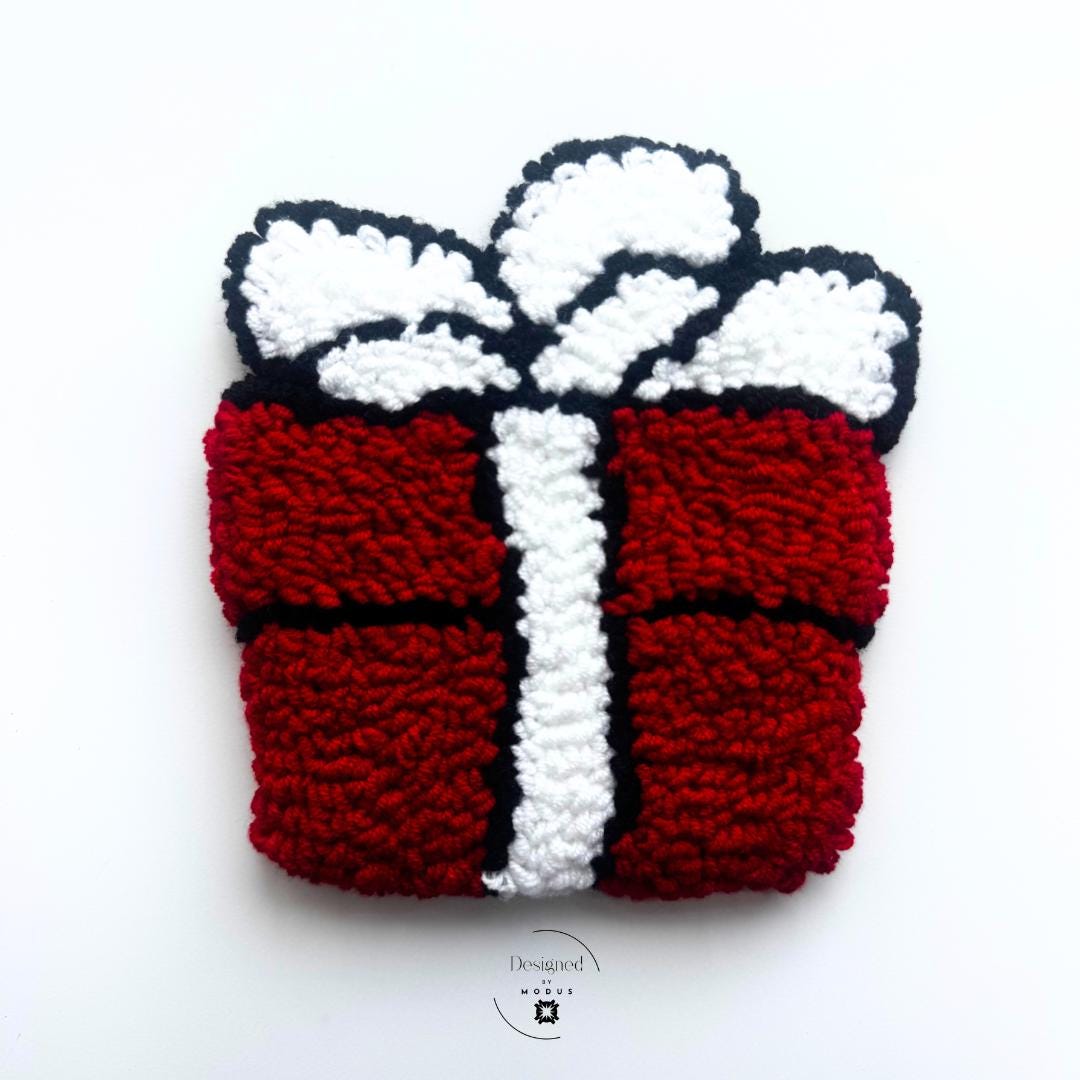 Red gift box mug rug with white ribbon bow