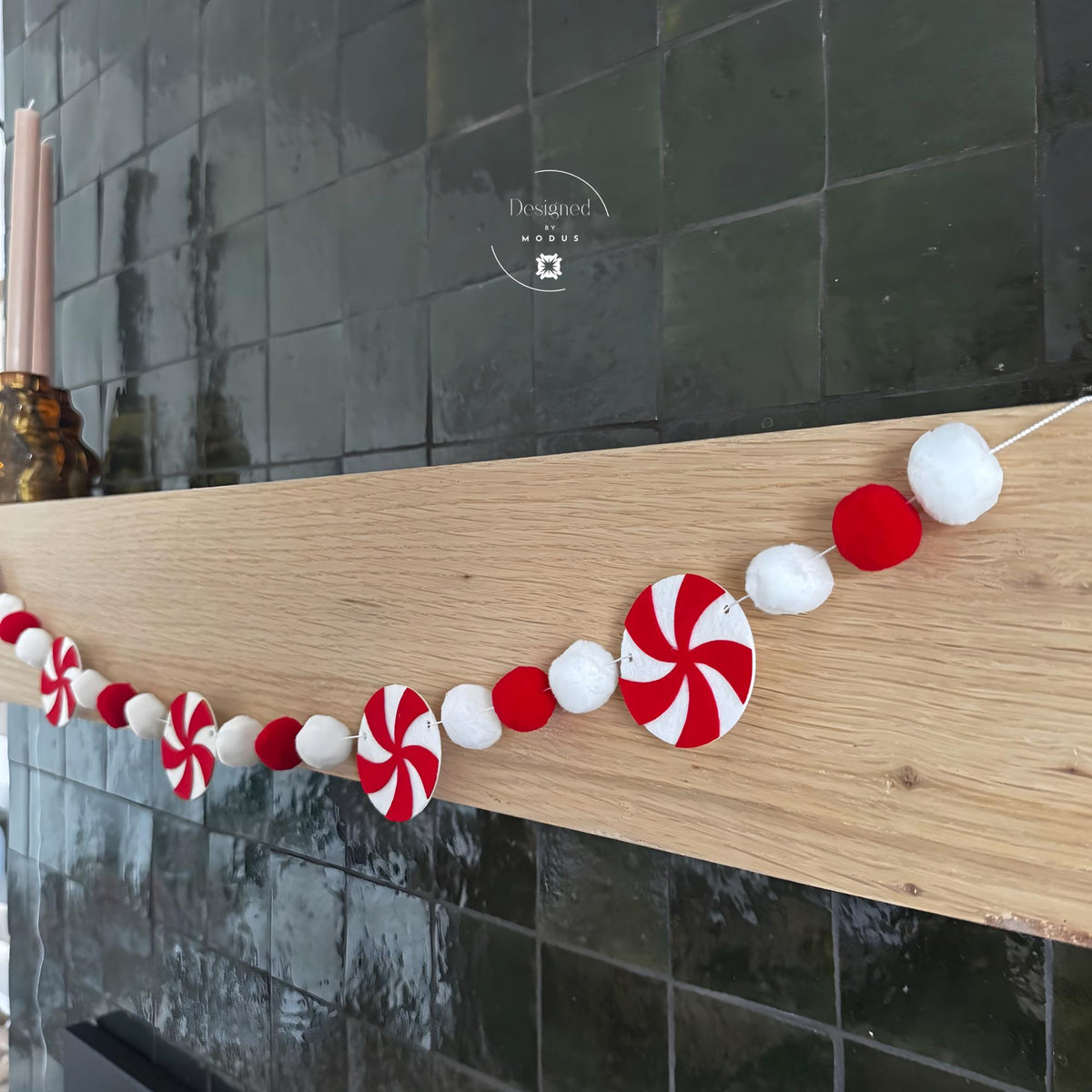 Christmas Holly Garland Felt Holly Berry Banner Red White Pom Pom Garland Christmas Mantel Decor Holiday Fireplace Classroom Party Decor