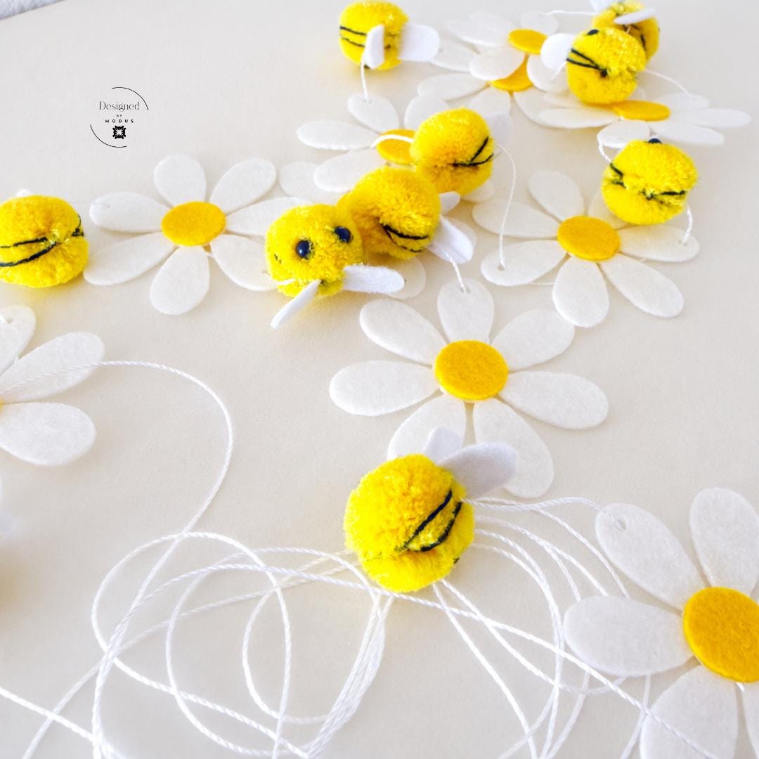 Yellow Bee Bunting White Daisy Garland Nursery Wall Decoration Spring Baby Shower Banner Cotton Felt Material Handcrafted Design Nature Inspired Theme Six Foot Length Ready To Hang Display Summer Party Decoration Children Room Accent