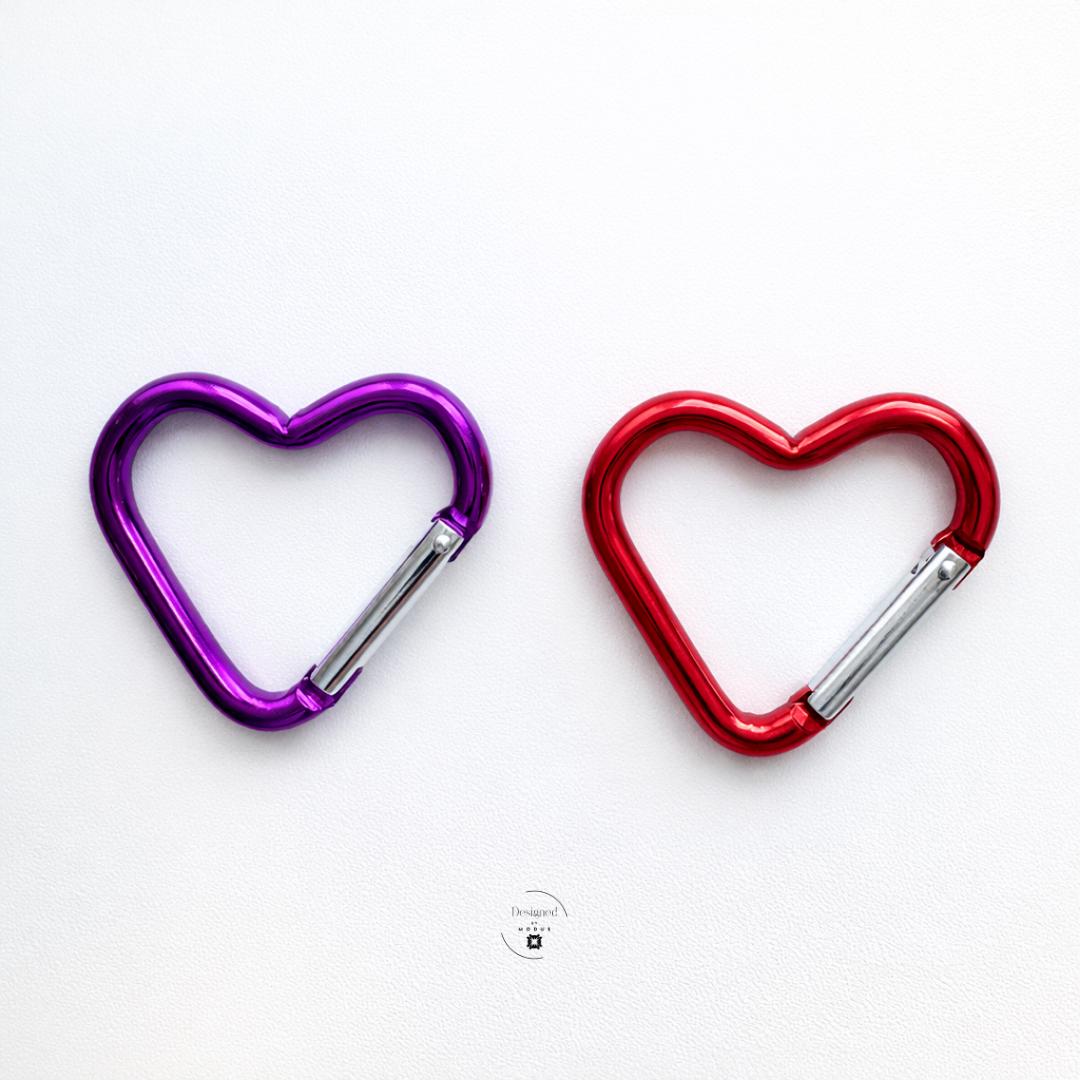 Heart Carabiner Clip – Red Heart Key Ring for Bags, Purses & Keychains  Cute Metal Heart Clasp for Accessories and Gifts