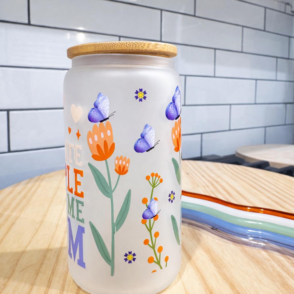 Frosted Glass Mom Tumbler with Beaded Wristlet and Straws – Mother's Day Gift