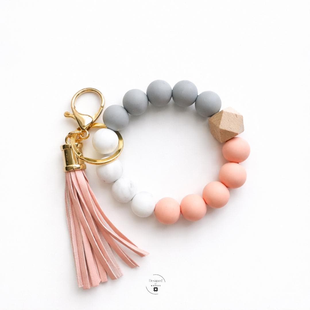 Beaded Wristlet Keychain Bracelet Key Holder Wrist Strap Perfect Teacher Appreciation Gifts Women Mom Gift Practical Accessory Handsfree Shopping Essential Silicone Marble Wooden Bead Design Faux Leather Tassel Charm Gold Keyring Clasp