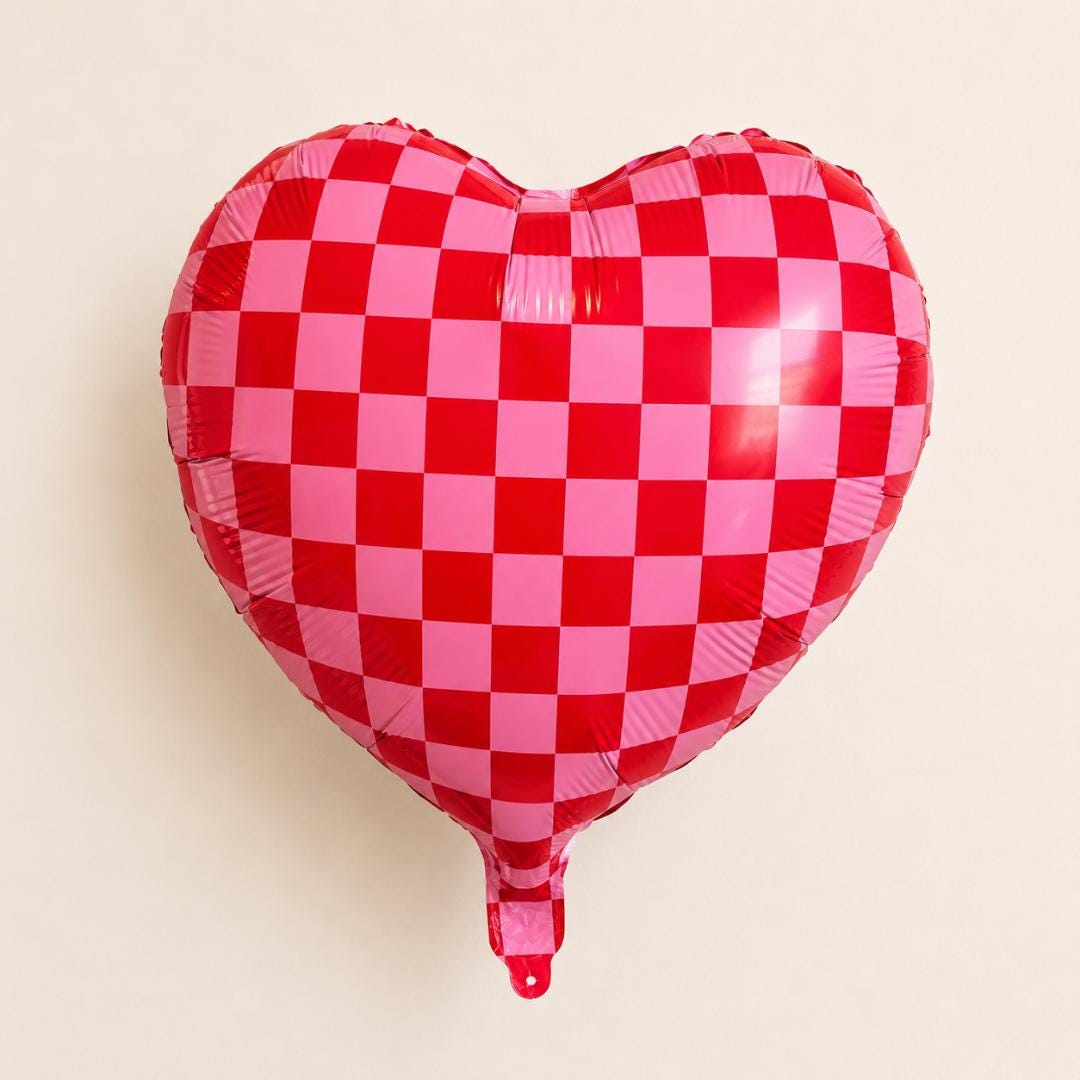 Heart Mylar Balloon Valentine Party Decoration Centerpiece Romantic Event Anniversary Celebration Love Theme 18 Inch Heart Shaped Foil Balloon Red Pink Checkered Pattern Helium Air Inflatable Party Supply Festive Occasion Styling Beautiful