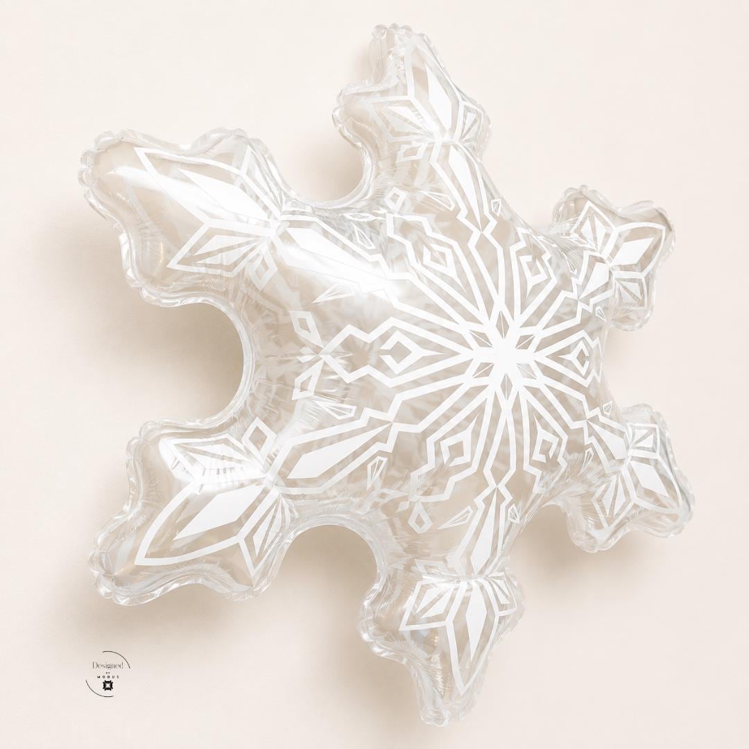 Christmas Holiday Party Balloon Large Snowflake Design Winter Wonderland Decoration Frozen Birthday Theme Supplies White Mylar Six Pointed Geometric Pattern Celebration Event Photo Backdrop Prop Air Filled Crystal Display Ice Princess Party